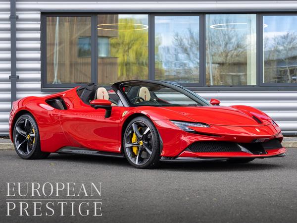 Ferrari SF90 Spider 4.0T V8 7.9kWh F1 DCT 4WD Euro 6 (s/s) 2dr