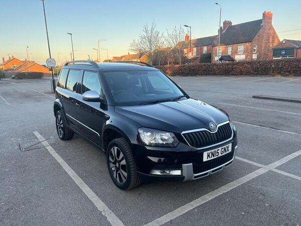 Skoda Yeti 2.0 TDI Laurin & Klement Outdoor DSG 4WD Euro 5 5dr