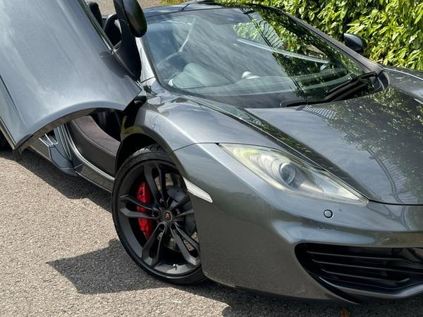 McLaren 12C Spider 2dr