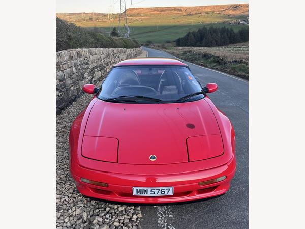 Lotus Elan 1.6 SE 2dr