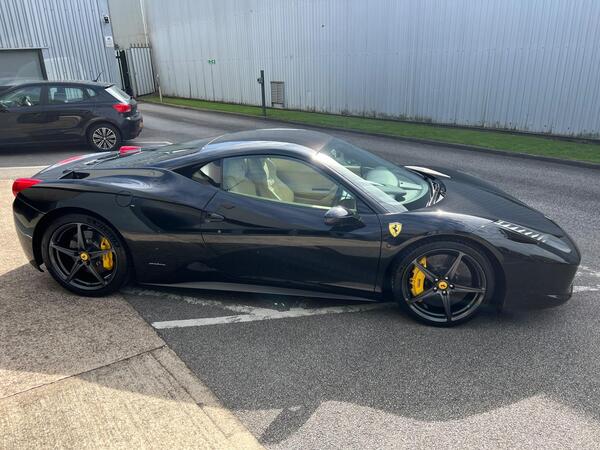 Ferrari 458 4.5 Italia F1 DCT Euro 5 2dr