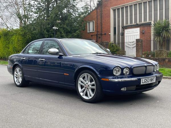 Jaguar XJR 4.2 V8 4dr