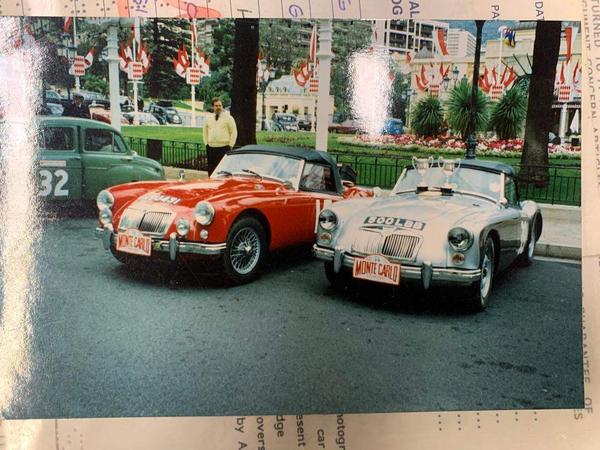 MG MGA