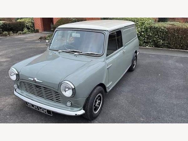 Leyland Mini