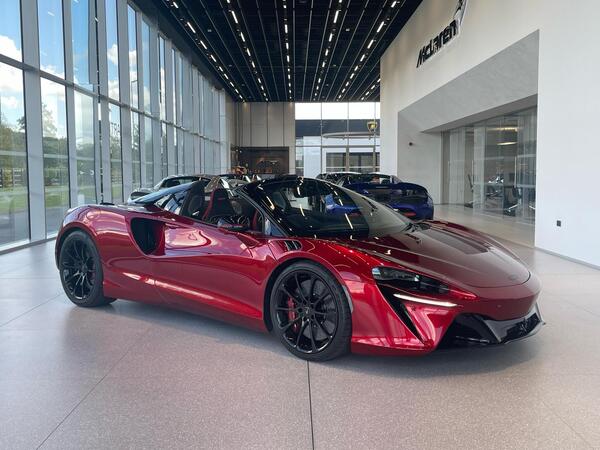 McLaren Artura 3.0T V6 7.4kWh Performance Spider SSG Euro 6 (s/s) 2dr
