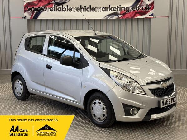 Chevrolet Spark 1.0i + Euro 5 5dr