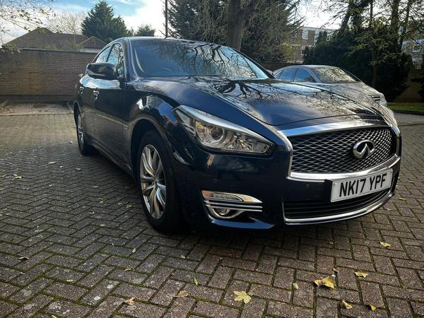 Infiniti Q70 2.2d Premium Auto Euro 6 (s/s) 4dr