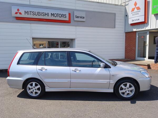 Mitsubishi Lancer 1.6 Elegance 5dr