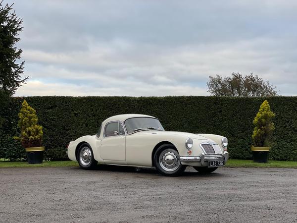 MG MGA