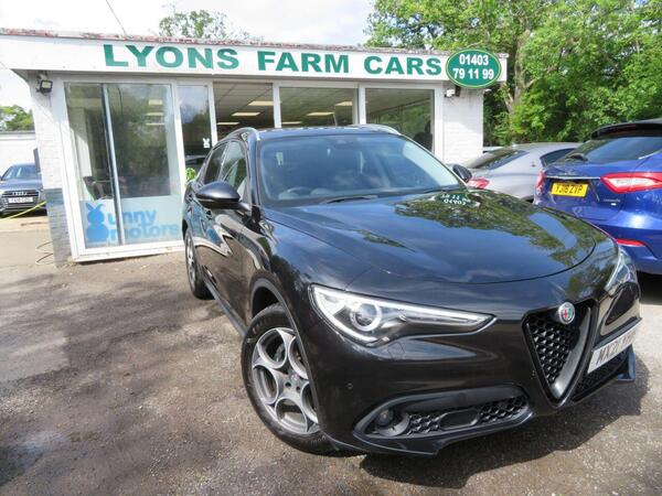 Alfa Romeo Stelvio 2.2 TD Sprint Auto Q4 AWD Euro 6 (s/s) 5dr