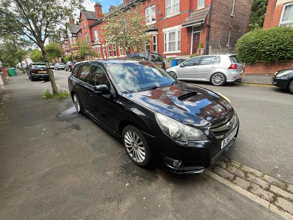 Subaru Legacy 2.0D SE Sport Tourer 4WD Euro 5 5dr