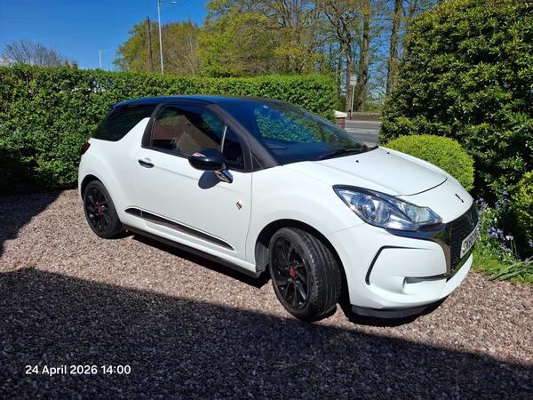 DS AUTOMOBILES DS 3 1.2 PureTech Performance Line Euro 6 (s/s) 3dr