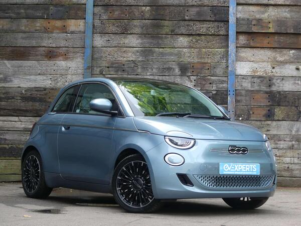 Fiat 500e 42kWh La Prima Auto 3dr