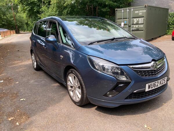 Vauxhall Zafira Tourer 2.0 CDTi Elite Euro 5 5dr