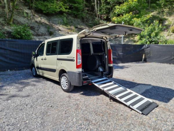 Peugeot Expert Tepee 3 Seat Auto Wheelchair Accessible Disabled Access Ramp Car