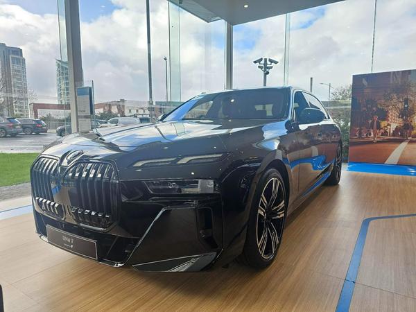 BMW i7 50 105.7kWh M Sport Auto eDrive 4dr