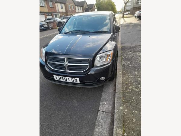 Dodge Caliber 2.0 SXT CVT 5dr