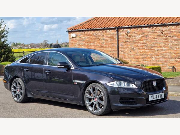 Jaguar XJ 3.0d V6 Portfolio Auto Euro 5 (s/s) 4dr