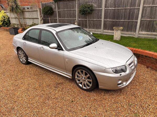 MG ZT 4.6 260 V8 SE 4dr