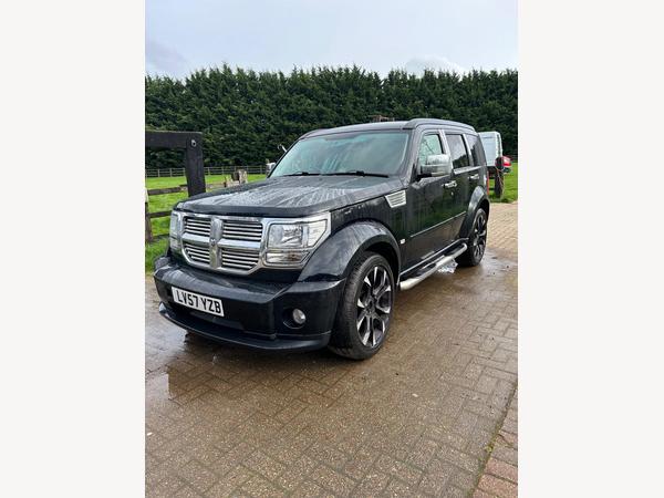 Dodge Nitro 2.8 CRD SXT 5dr