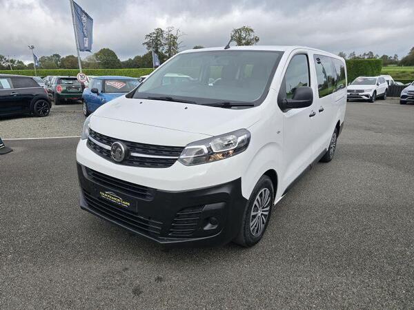 Vauxhall Vivaro Life 1.5 Turbo D Edition L LWB Euro 6 (s/s) 5dr (9 Seat)