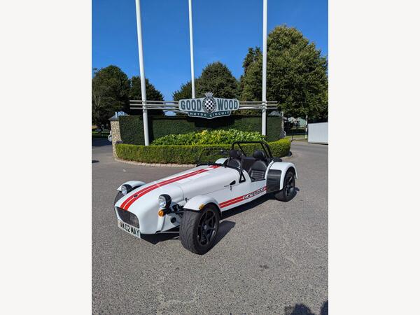 Caterham Seven 1.6 Ti-VCT 270 S 2dr
