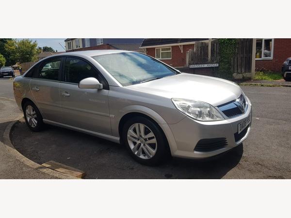 Vauxhall Vectra 1.8 VVT Exclusiv 5dr