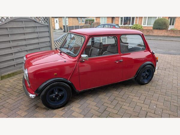 Austin Mini 1.0 City E 2dr