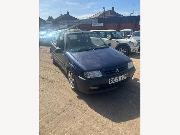 Citroen Saxo 1.6i VTR 3dr