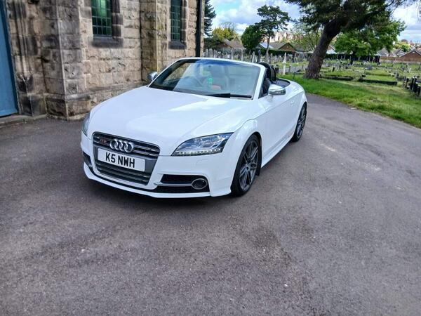 Audi TTS 2.0 TFSI Roadster quattro Euro 5 2dr