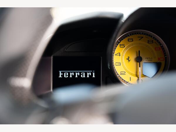 Ferrari 812 Superfast 6.5 V12 F1 DCT Euro 6 (s/s) 2dr