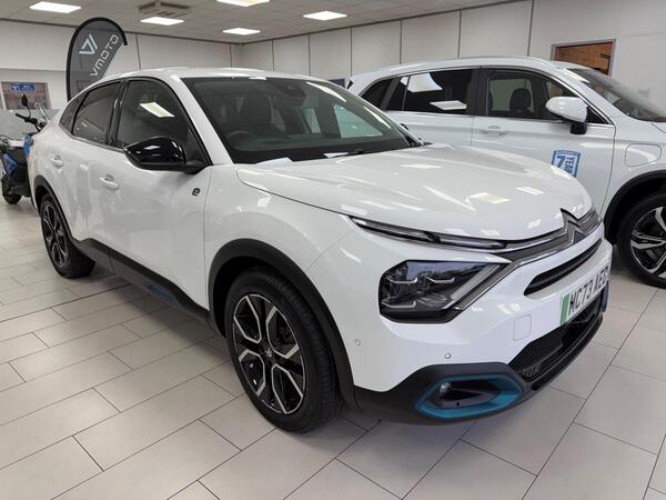 Citroen e-C4 X 50kWh Shine Plus Fastback Auto 4dr (7.4kW Charger)