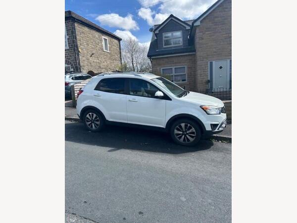 SsangYong Korando 2.0D LE SUV 5dr Diesel Manual Euro 5 (149 ps)