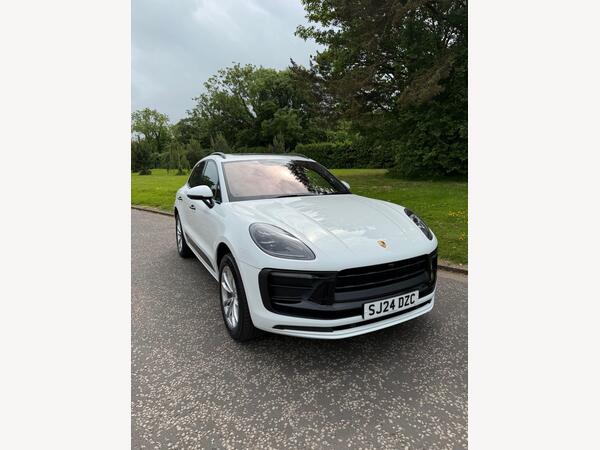Porsche Macan 2.0T PDK 4WD Euro 6 (s/s) 5dr