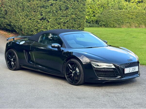 Audi R8 5.2 FSI V10 Spyder S Tronic quattro Euro 5 2dr