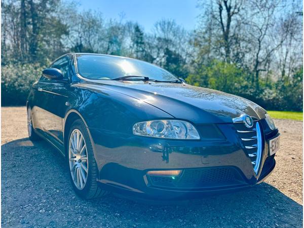 Alfa Romeo GT 3.2 V6 24V 2dr
