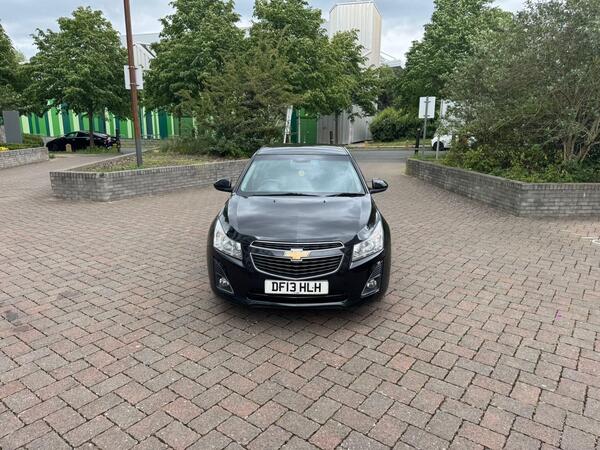 Chevrolet Cruze 1.8 LTZ Auto Euro 5 5dr (Nav)