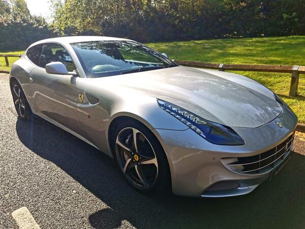 Ferrari FF 6.3 V12 F1 DCT 4WD Euro 5 (s/s) 3dr