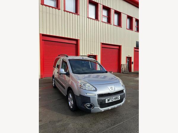 Peugeot Partner Tepee 1.6 HDi 8v Tepee Outdoor 5dr