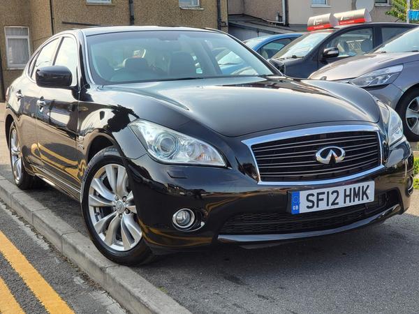 Infiniti M 3.5 35h V6 GT Premium Auto Euro 5 (s/s) 4dr