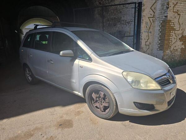 Vauxhall Zafira 1.9 CDTi Exclusiv Auto Euro 4 5dr