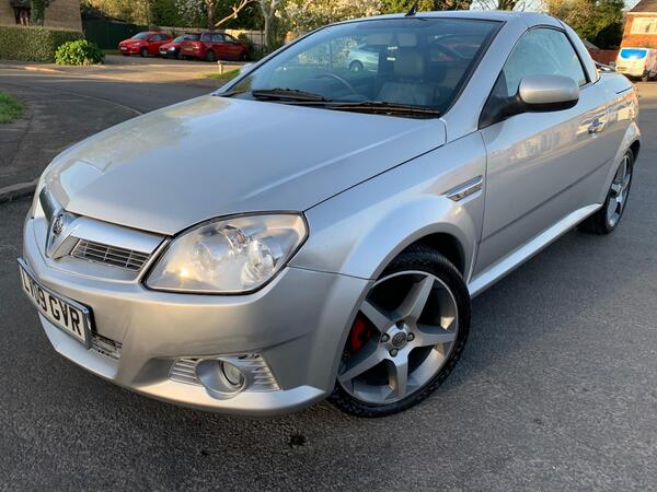 Vauxhall Tigra 1.4i 16v Exclusiv 2dr (a/c)