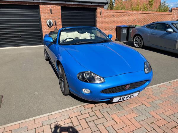 Jaguar XK8 4.0 2dr