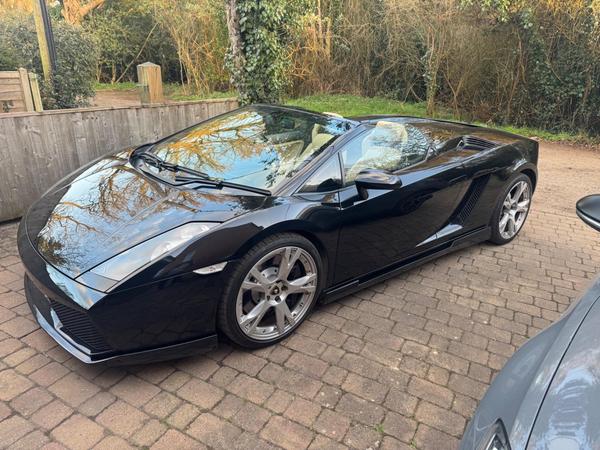 Lamborghini Gallardo 5.0 V10 Spyder EGear 4WD Euro 4 2dr