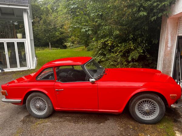 Triumph TR6 Fuel injection