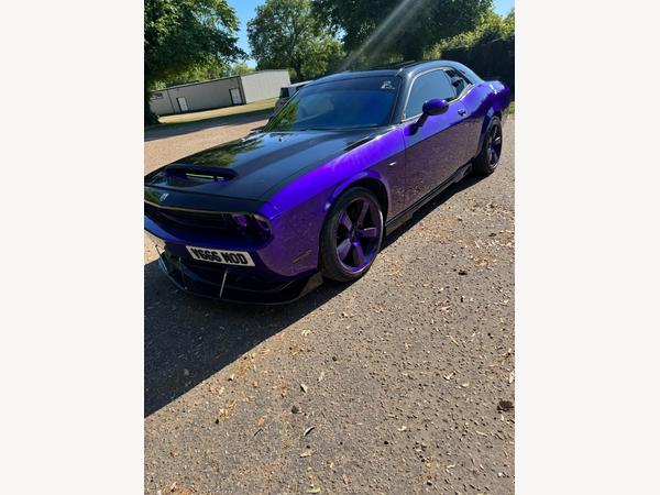 Dodge Challenger