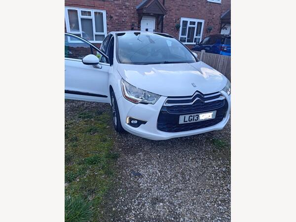 Citroen DS4 1.6 HDi DStyle Euro 5 5dr