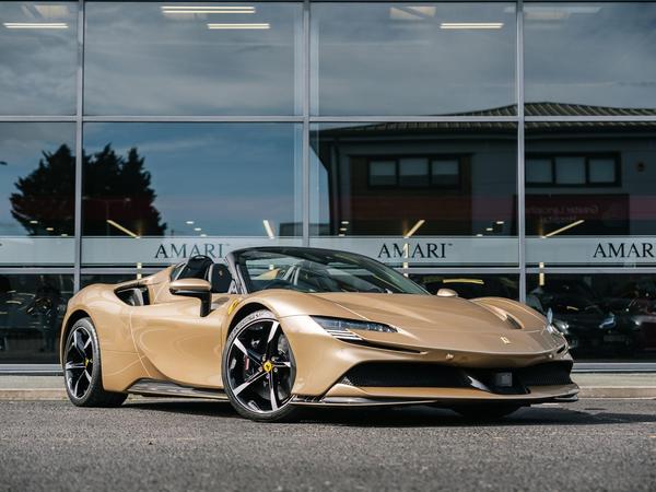 Ferrari SF90 Spider 4.0T V8 7.9kWh F1 DCT 4WD Euro 6 (s/s) 2dr