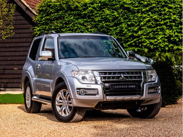 Mitsubishi Shogun 3.2 DI-DC Barbarian Auto 4WD Euro 5 3dr SWB