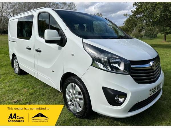 Vauxhall Vivaro 1.6 CDTi 2900 BiTurbo ecoFLEX Sportive Crew Van Double Cab 5dr Diesel Manual L1 H1 Euro 5 (s/s) (6 Seat) (120 ps)